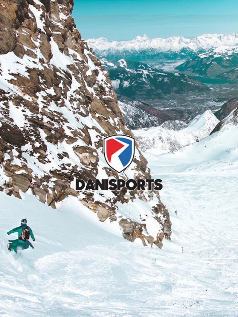 Visuel Danisports avec paysage de montagne enneigé et skieur, illustrant un cas client dans l’univers du sport outdoor et de la montagne.