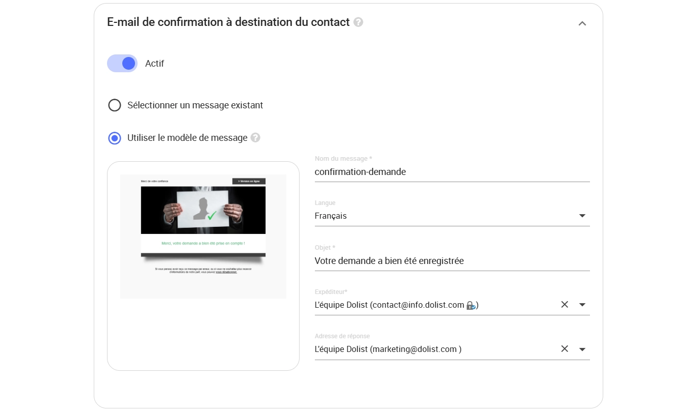 Capture d’écran du paramétrage d’un message trigger dans Campaign avec les différents paramètres de configuration de l’envoi.